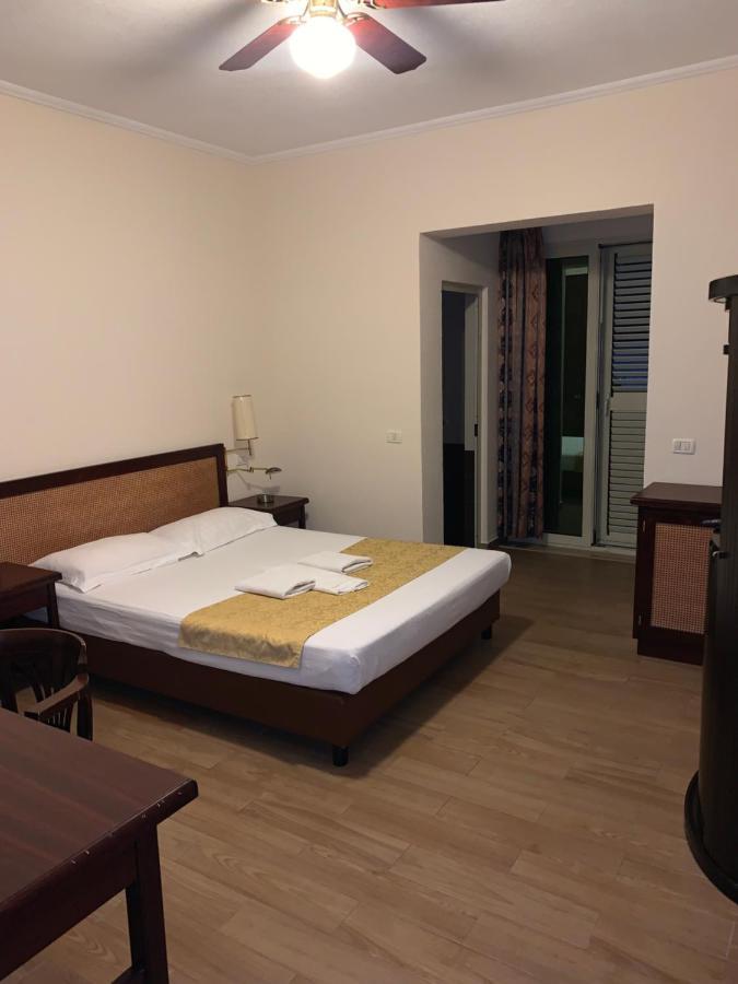 Hotel Arandi Ag Mjull-Bathore Bagian luar foto